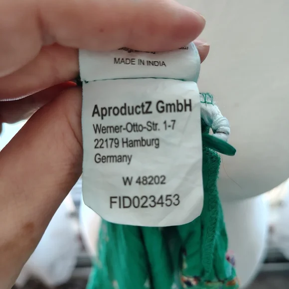 Floral Green Blouse Miltocolor Flutter Sleeves Very Feminine By Creation L - Picture 5 of 6